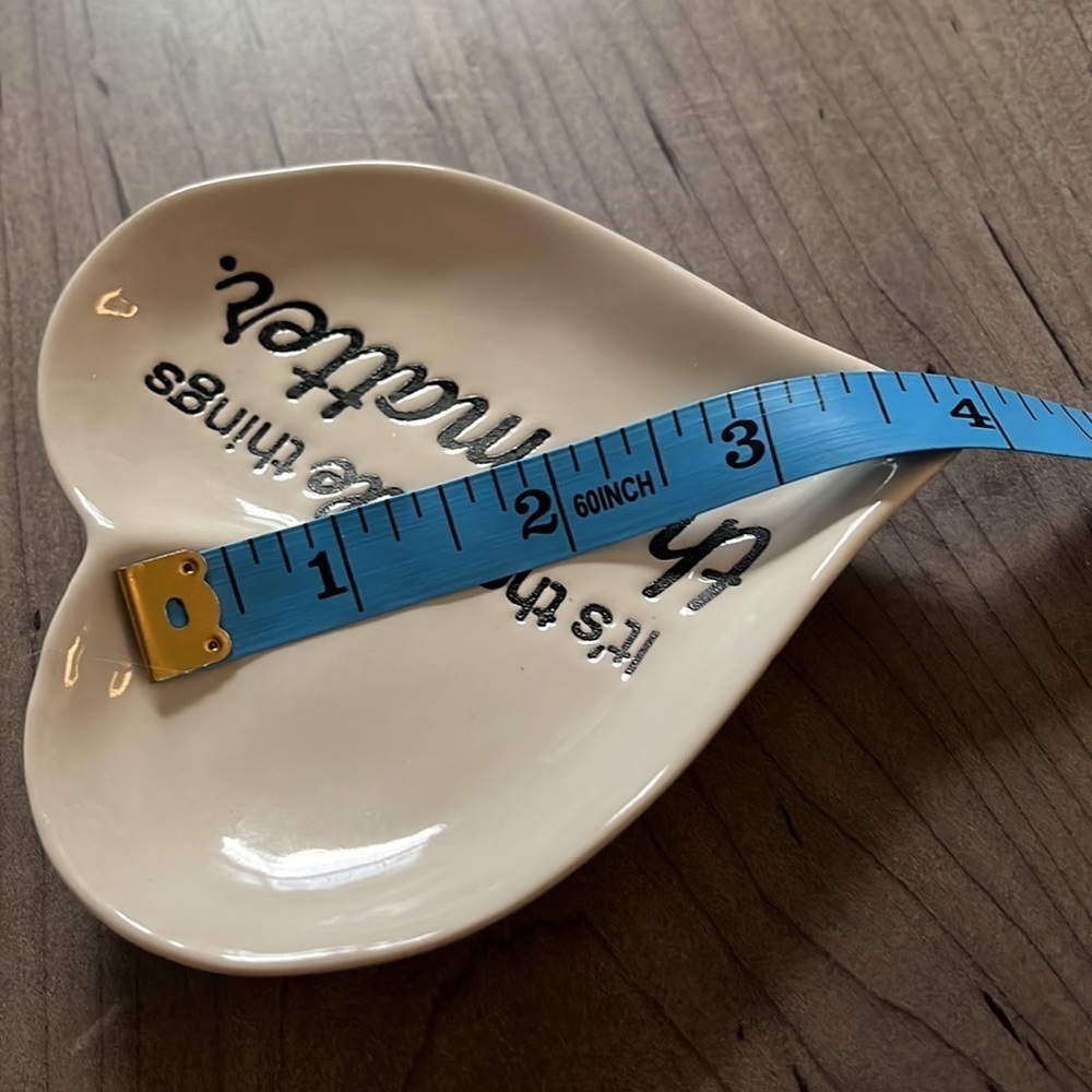 Keepsake heart shaped tray by Thirty one Retro-Made in EUC - Picture 4 of 4